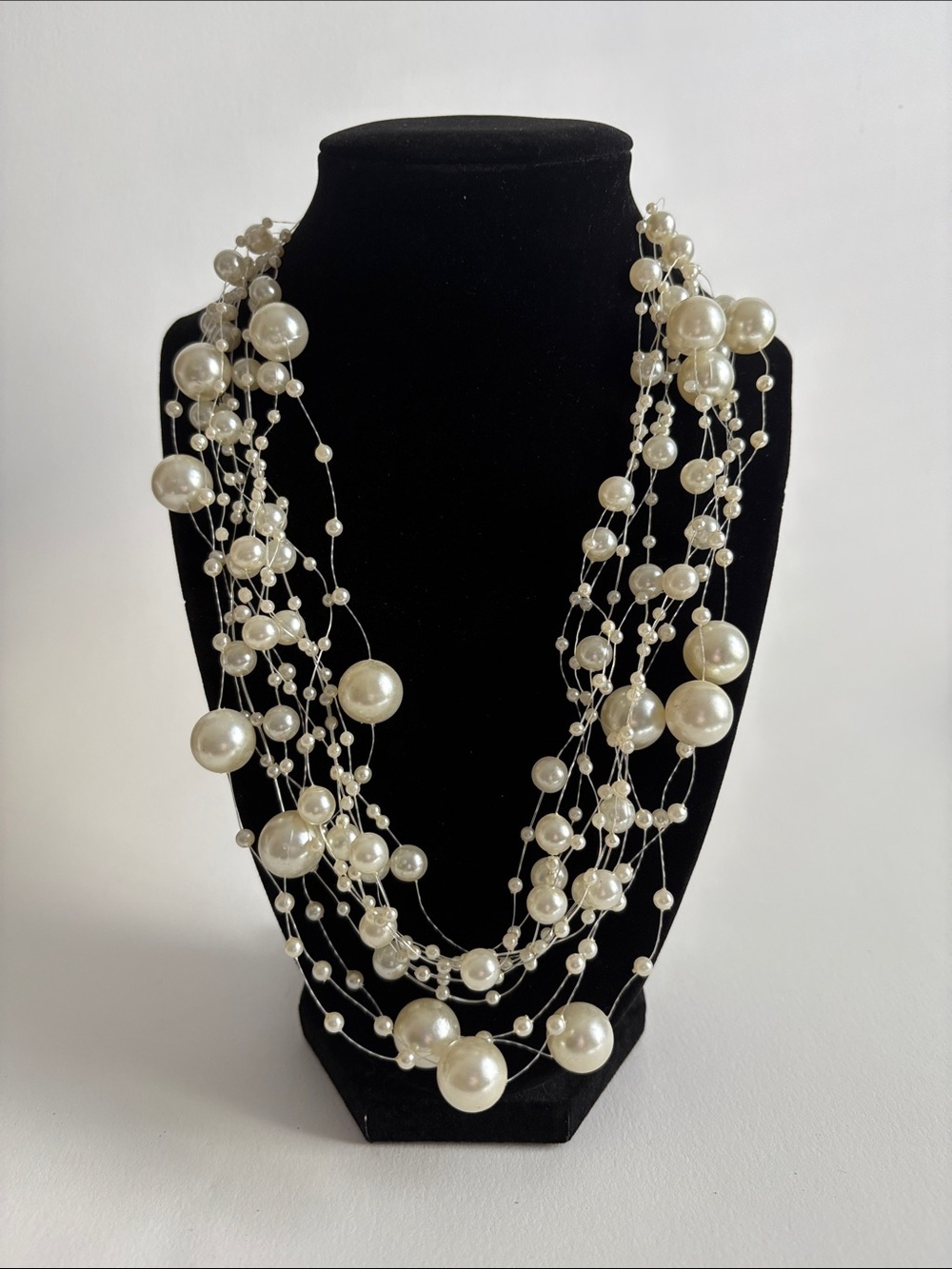 Multi-Strand Pearl Bead Spray Necklace - Ivory Elegance